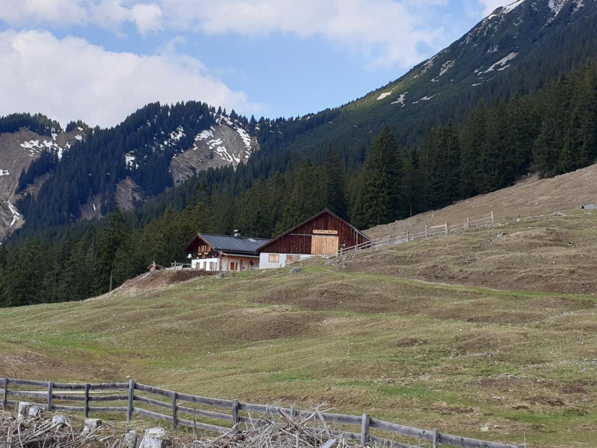 Haus Guem Apartment Ehrwald Bagian luar foto